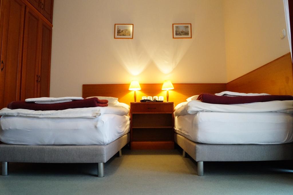 Hotel Ovit Keszthely Zewnętrze zdjęcie