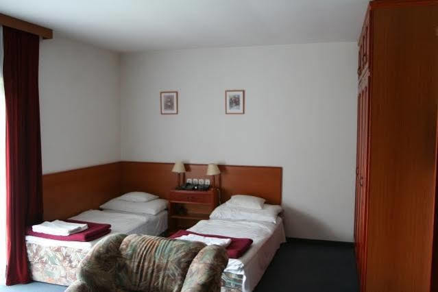 Hotel Ovit Keszthely Zewnętrze zdjęcie