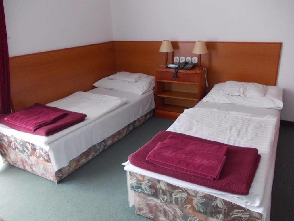 Hotel Ovit Keszthely Zewnętrze zdjęcie